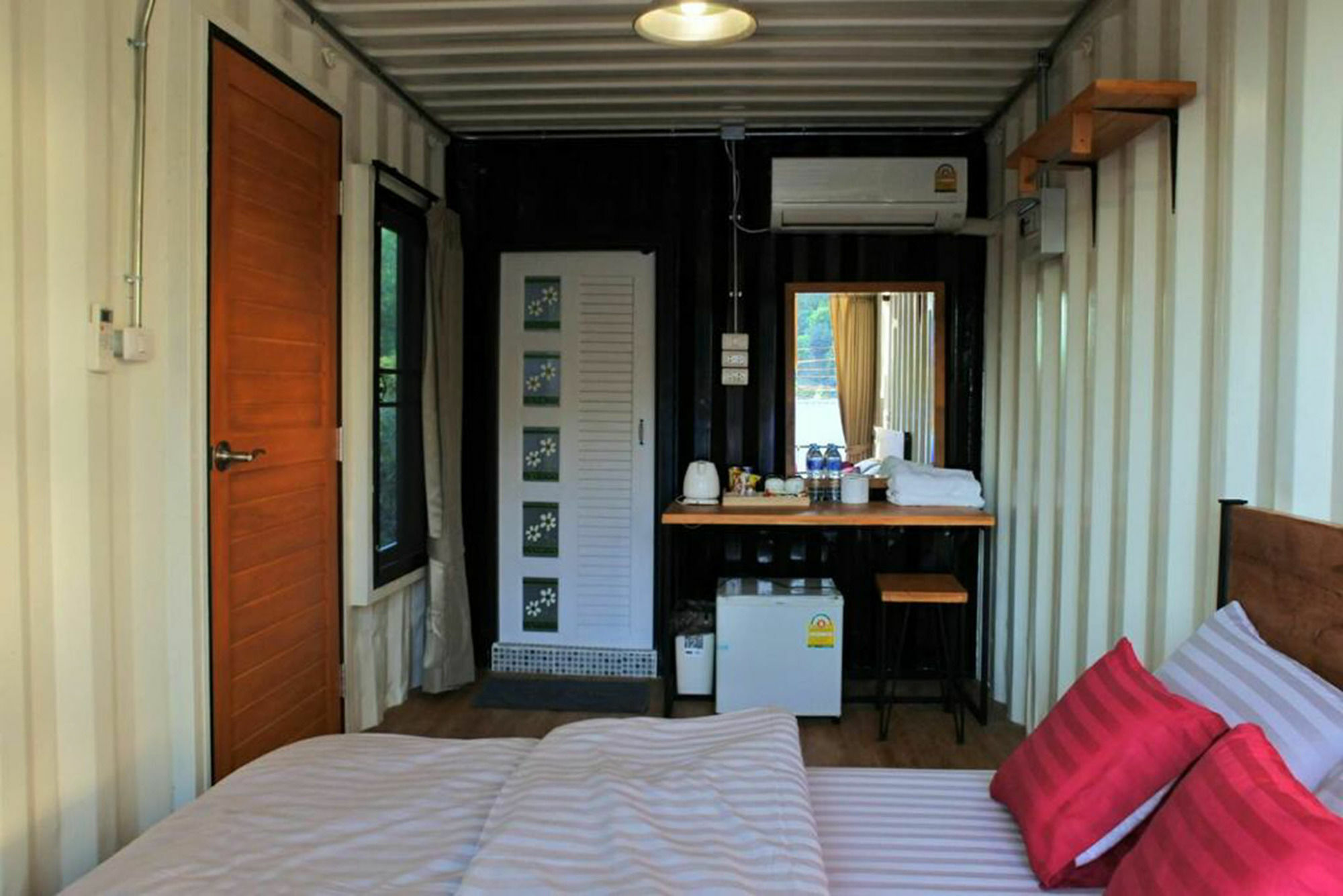 Inbox Living Rimkhong Hotel Chiang Khan Exterior photo